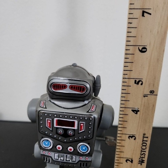 Captain Robot Vintage Wind Up Walking Robot Toy MTU Korea Tin Toy Works DMG - Picture 2 of 6